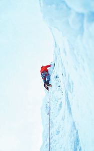 Preview wallpaper climber, snow, mountain, climbing