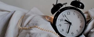 Preview wallpaper clock, alarm clock, morning