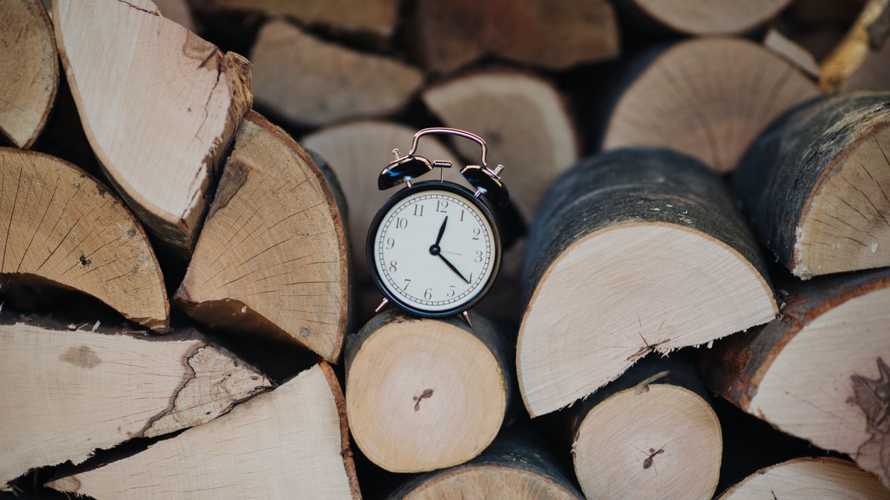 Wallpaper clock, alarm, time, wood, logs