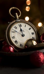 Preview wallpaper clock, balls, decoration, vintage, new year, christmas