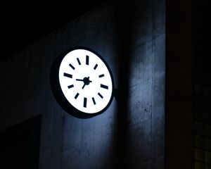 Preview wallpaper clock, dial, backlight, building, dark