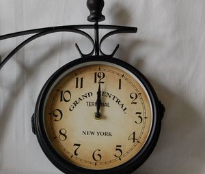 Preview wallpaper clock, dial, numbers, beautiful