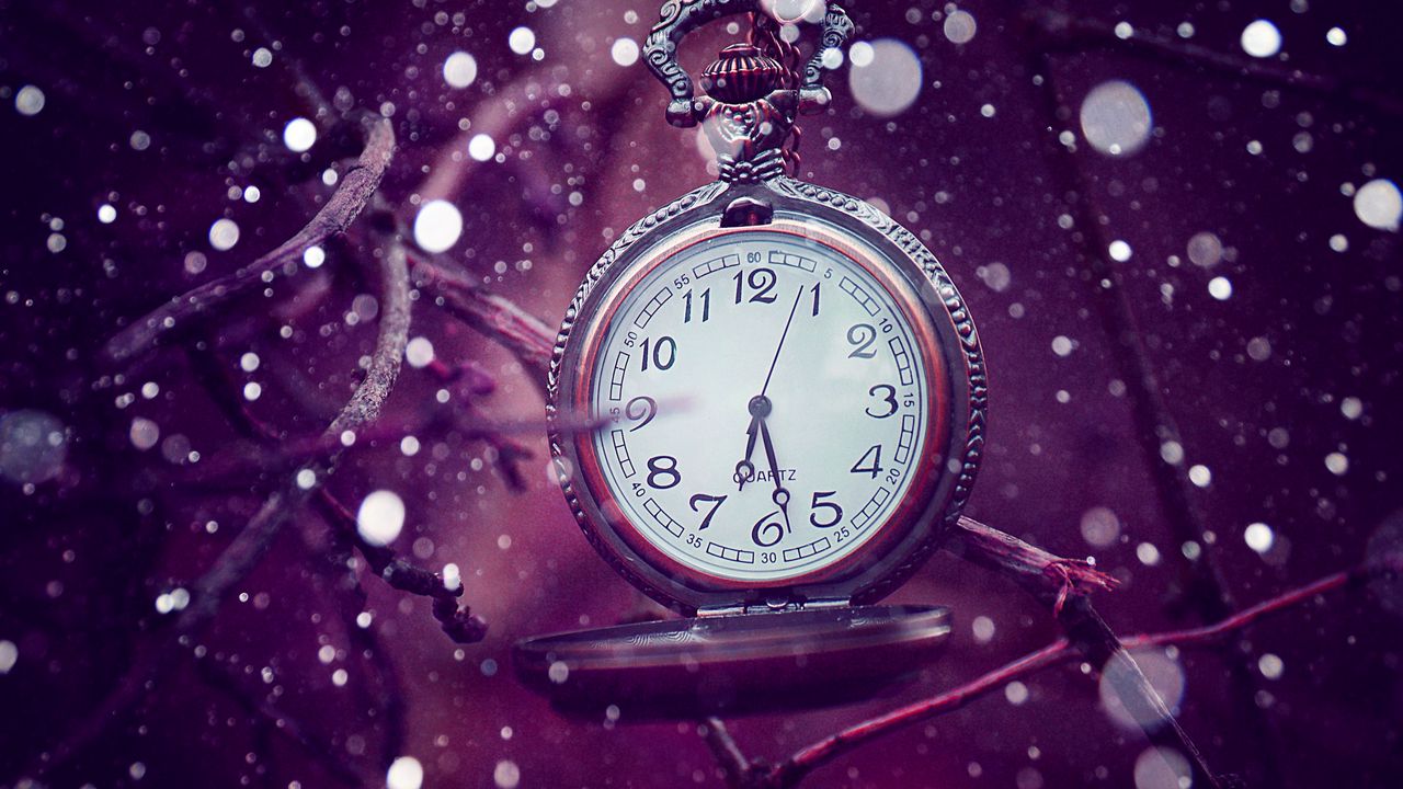 Wallpaper clock, time, lilac