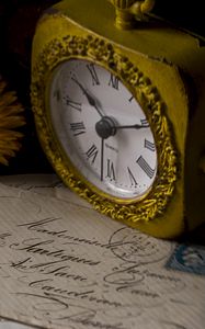 Preview wallpaper clock, writing, vintage, aesthetics