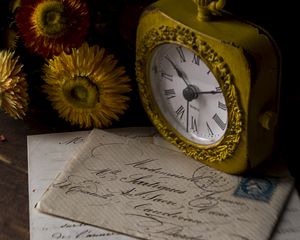 Preview wallpaper clock, writing, vintage, aesthetics