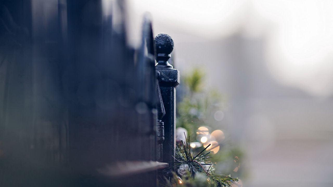 Wallpaper close-up, fence, street