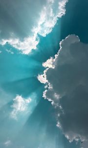 Preview wallpaper cloud, rays, glow