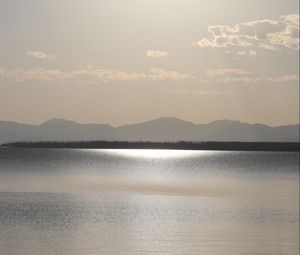 Preview wallpaper cloud, sun, rays, light, lake, nature