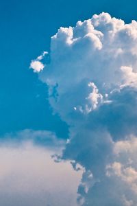 Preview wallpaper cloud, volume, white, blue, sky, column