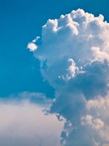 Preview wallpaper cloud, volume, white, blue, sky, column