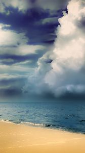 Preview wallpaper clouds, fluffy, volume, massive, sea, coast