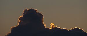 Preview wallpaper clouds, glow, backlight, shadow, sunset