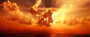 Preview wallpaper clouds, light, sea, sunset, landscape