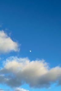 Preview wallpaper clouds, moon, sky, blue
