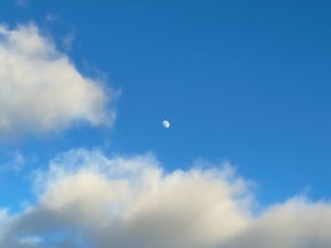 Preview wallpaper clouds, moon, sky, blue