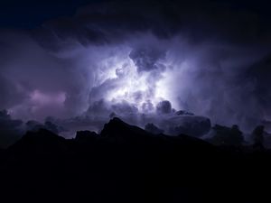 Preview wallpaper clouds, night, lightning, cloudy, dark, gloomy