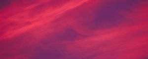 Preview wallpaper clouds, pink, porous