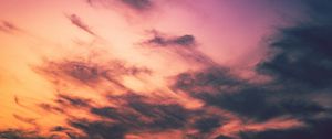 Preview wallpaper clouds, porous, sunset