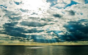 Preview wallpaper clouds, sea, beams, sun, light, colors