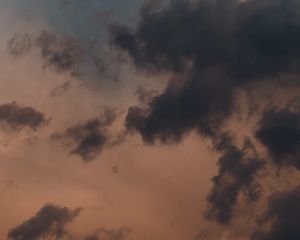 Preview wallpaper clouds, sky, dusk, evening