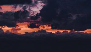 Preview wallpaper clouds, sky, dusk, dark