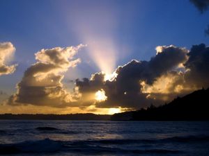 Preview wallpaper clouds, sky, evening, light, decline, sun, sea, horizon