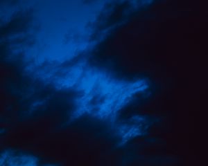 Preview wallpaper clouds, sky, night