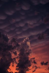 Preview wallpaper clouds, sky, night, dark, porous