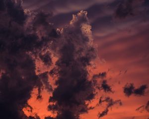 Preview wallpaper clouds, sky, night, dark, porous