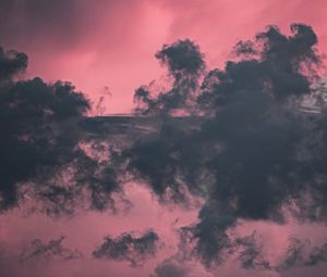 Preview wallpaper clouds, sky, purple, dusk