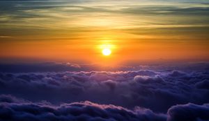 Preview wallpaper clouds, sky, sun, porous, light