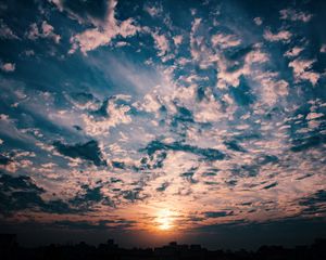 Preview wallpaper clouds, sky, sunset