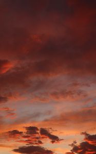 Preview wallpaper clouds, sky, sunset, pink, beautiful