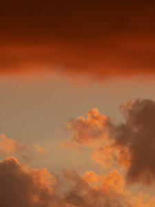 Preview wallpaper clouds, sky, sunset, beautiful, orange