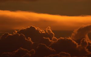 Preview wallpaper clouds, sky, sunset, dusk, light