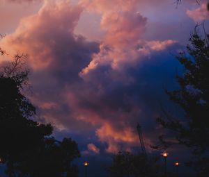 Preview wallpaper clouds, sky, twilight, dark, evening