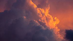 Preview wallpaper clouds, sky, twilight, light