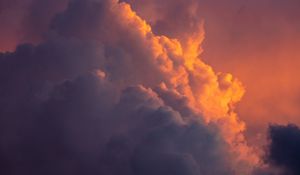 Preview wallpaper clouds, sky, twilight, light