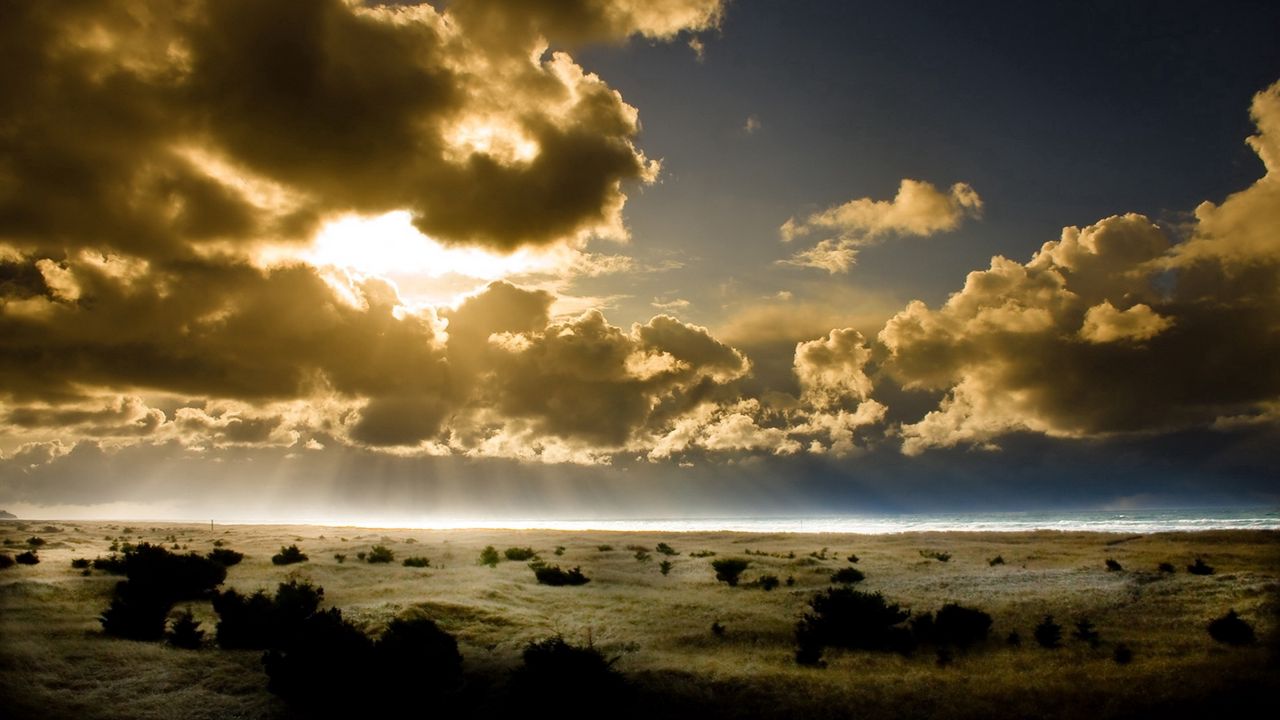 Wallpaper clouds, sun, light, outlines, earth, bushes, sky, beams