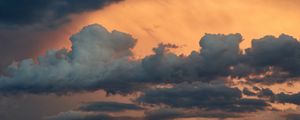 Preview wallpaper clouds, sunset, evening, sky