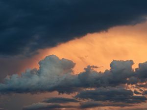 Preview wallpaper clouds, sunset, evening, sky
