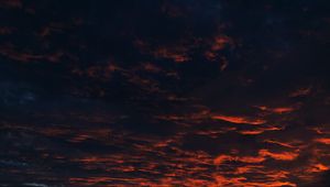 Preview wallpaper clouds, sunset, night