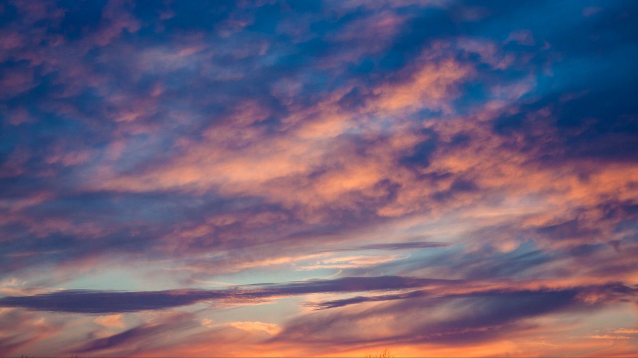 Wallpaper clouds, sunset, porous
