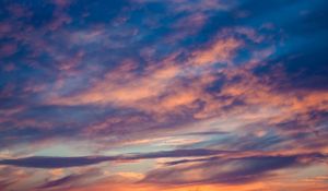 Preview wallpaper clouds, sunset, porous