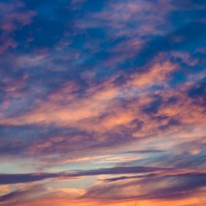 Preview wallpaper clouds, sunset, porous