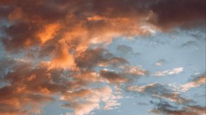Preview wallpaper clouds, sunset, sky, pink, evening