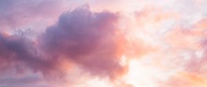 Preview wallpaper clouds, sunset, sky, pink, dusk, evening