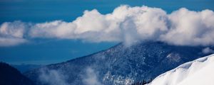 Preview wallpaper clouds, volume, mountains, wood, sky, height