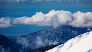 Preview wallpaper clouds, volume, mountains, wood, sky, height