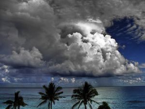 Preview wallpaper clouds, volume, sky, palm trees, sea